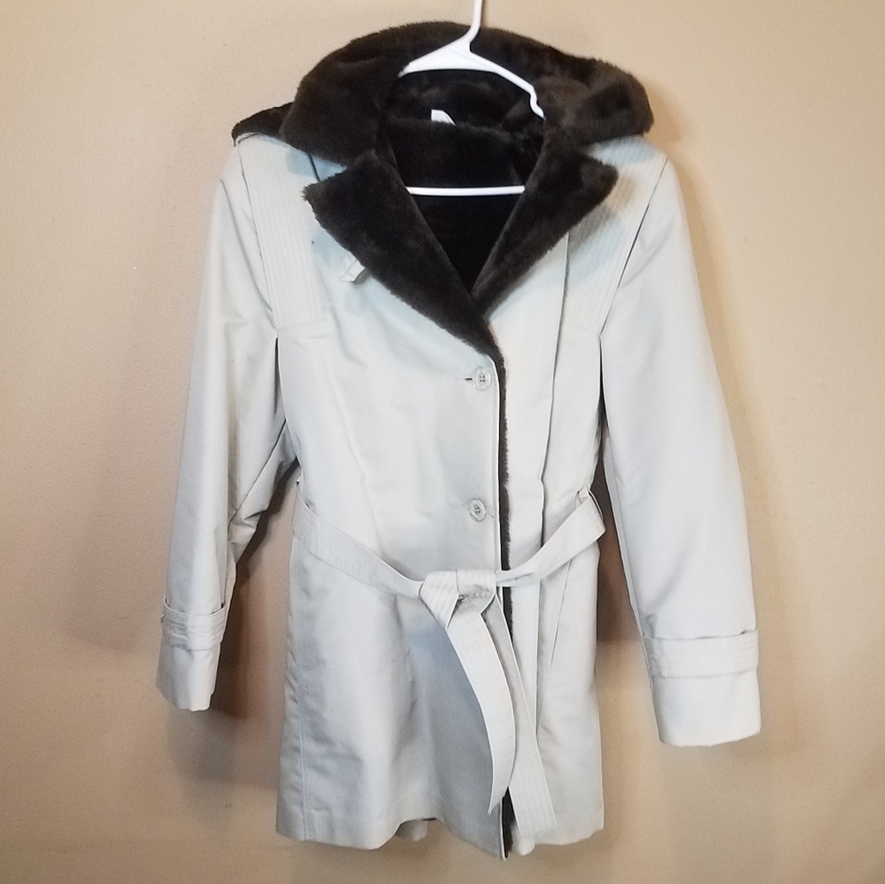 Vintage Fitz Womens Coat sz 10 Used Cream/Brown